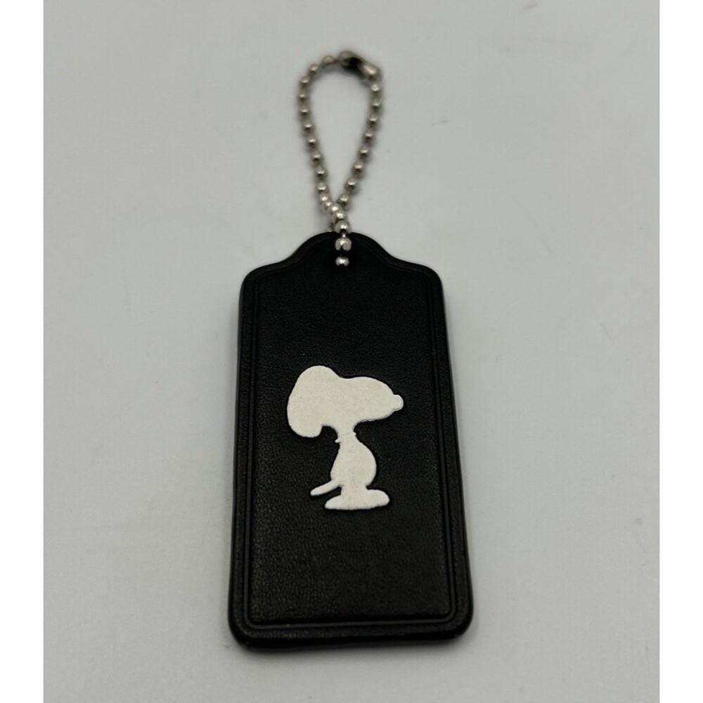Peanuts Snoopy Leather Hang Tag Reversible Black Brown Keychain Bag Charm